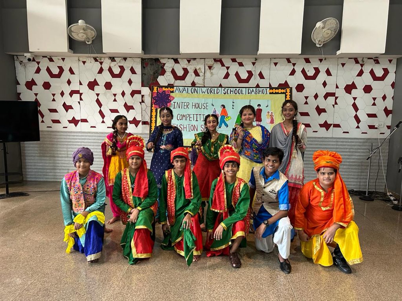 Ek Bharat Shreshtha Bharat.... The students of Avalon World School Dabhoi showcased the spirit of national integration and feelings of brotherhood