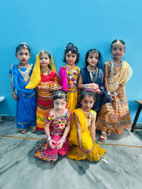 Radha Krishna (14 august) - Class PP2